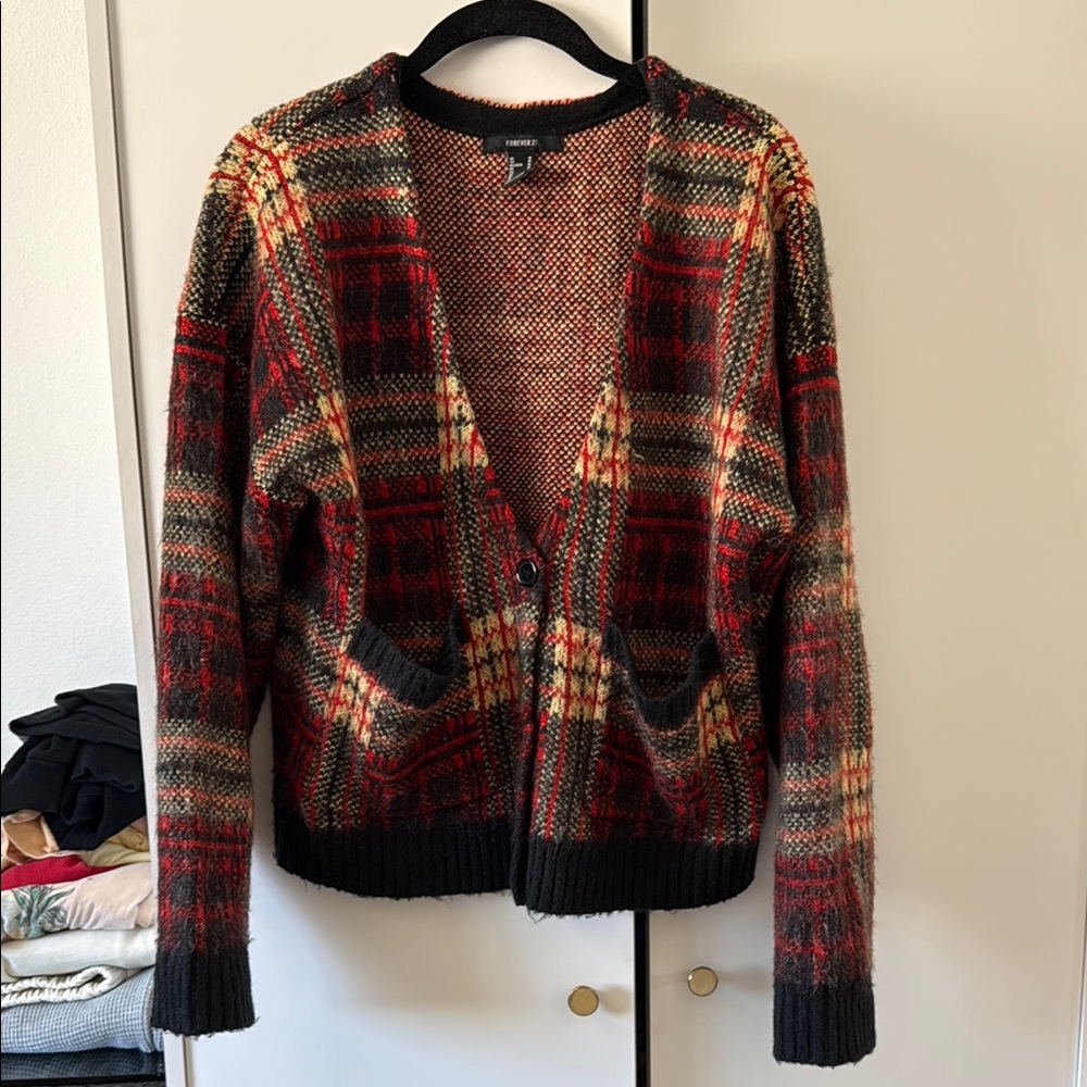 FOREVER 21 / Plaid Button-Up Cardigan Sweater - S